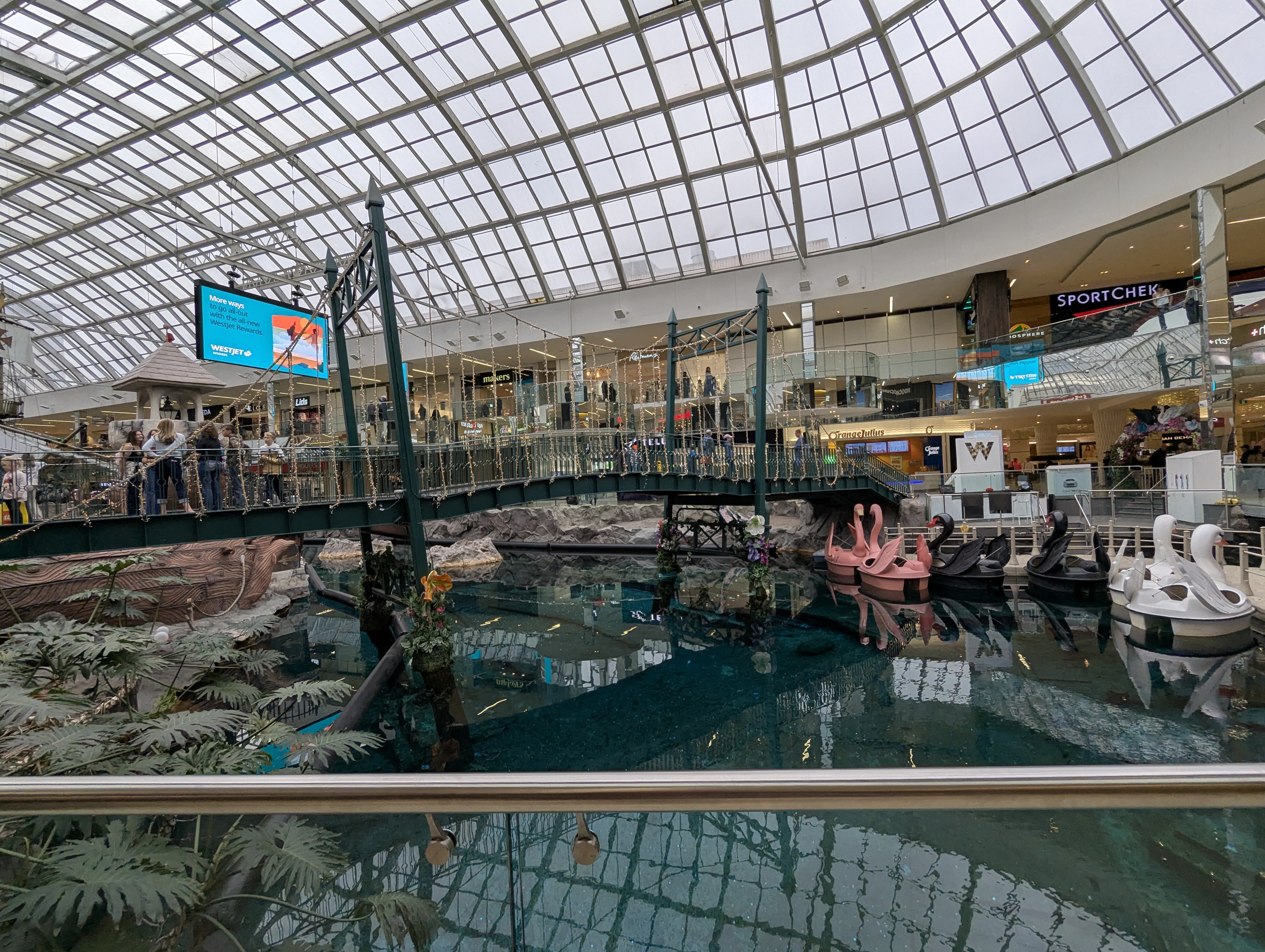 Birthday Trip to Canada, West Edmonton Mall